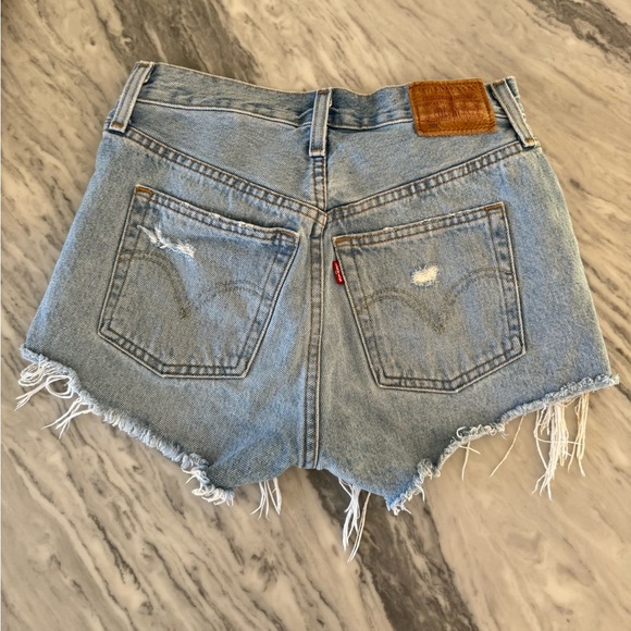 LEVI JEAN SHORTS - Picture 1 of 5